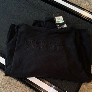 Under Armour Midnight Black Pullover